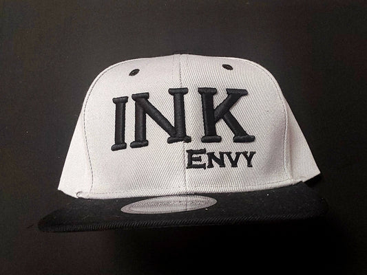 Snapback Bold INK black on heather grey With Puff Lettering